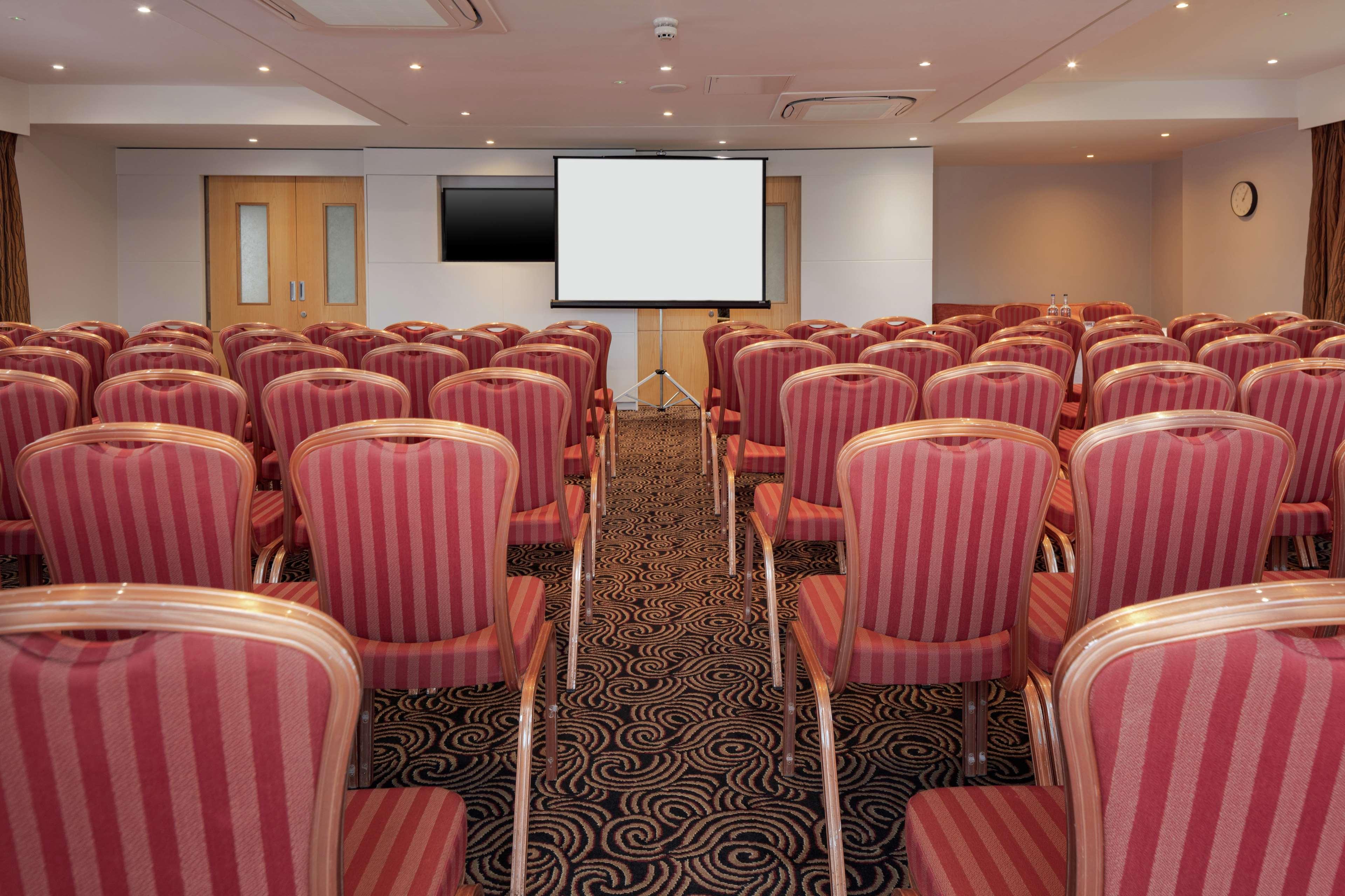 Oxford Belfry Hotel & Spa Thame Eksteriør bilde