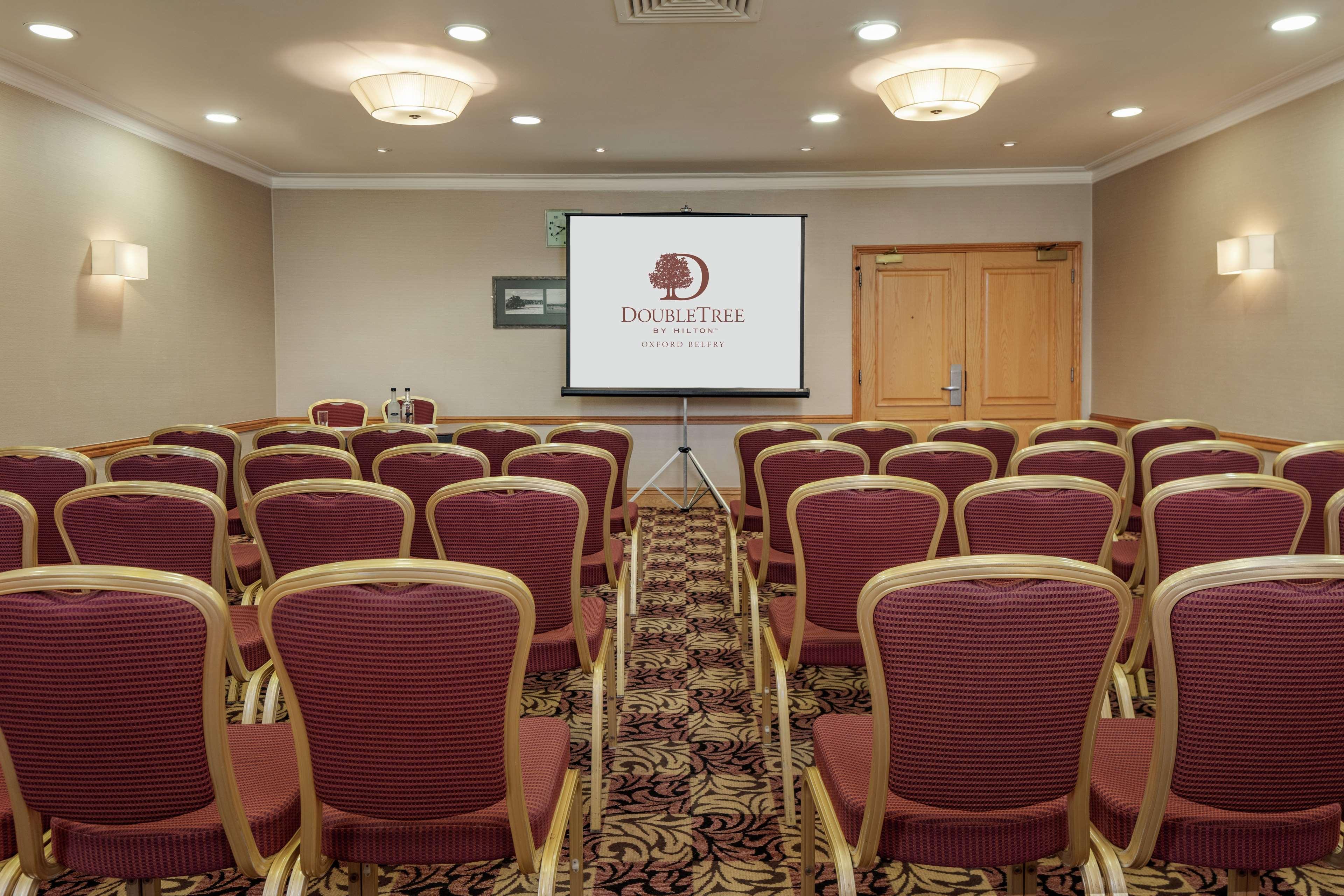 Oxford Belfry Hotel & Spa Thame Eksteriør bilde