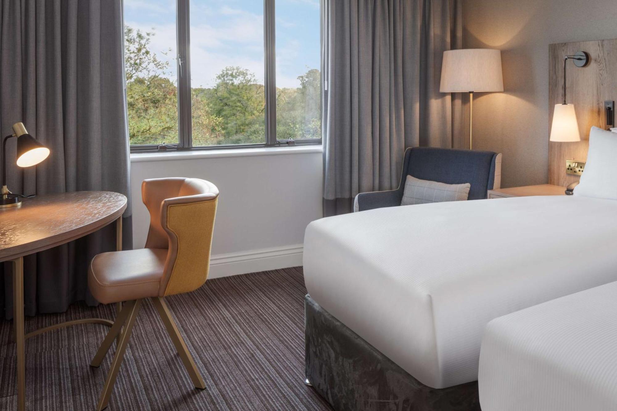 Oxford Belfry Hotel & Spa Thame Eksteriør bilde