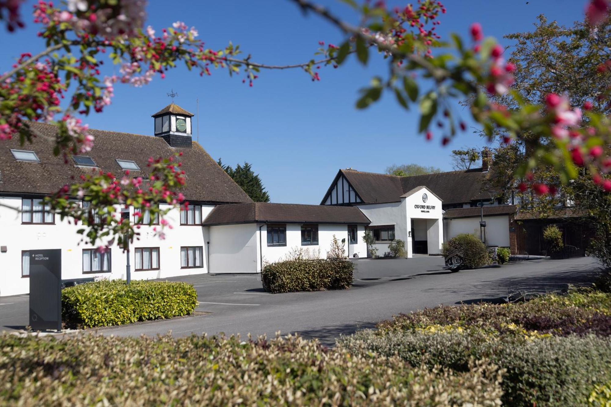 Oxford Belfry Hotel & Spa Thame Eksteriør bilde